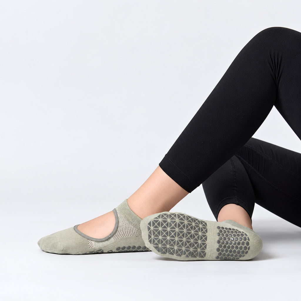 Professional Non-Slip Women's Yoga and Pilates Socks with Silicone Grips