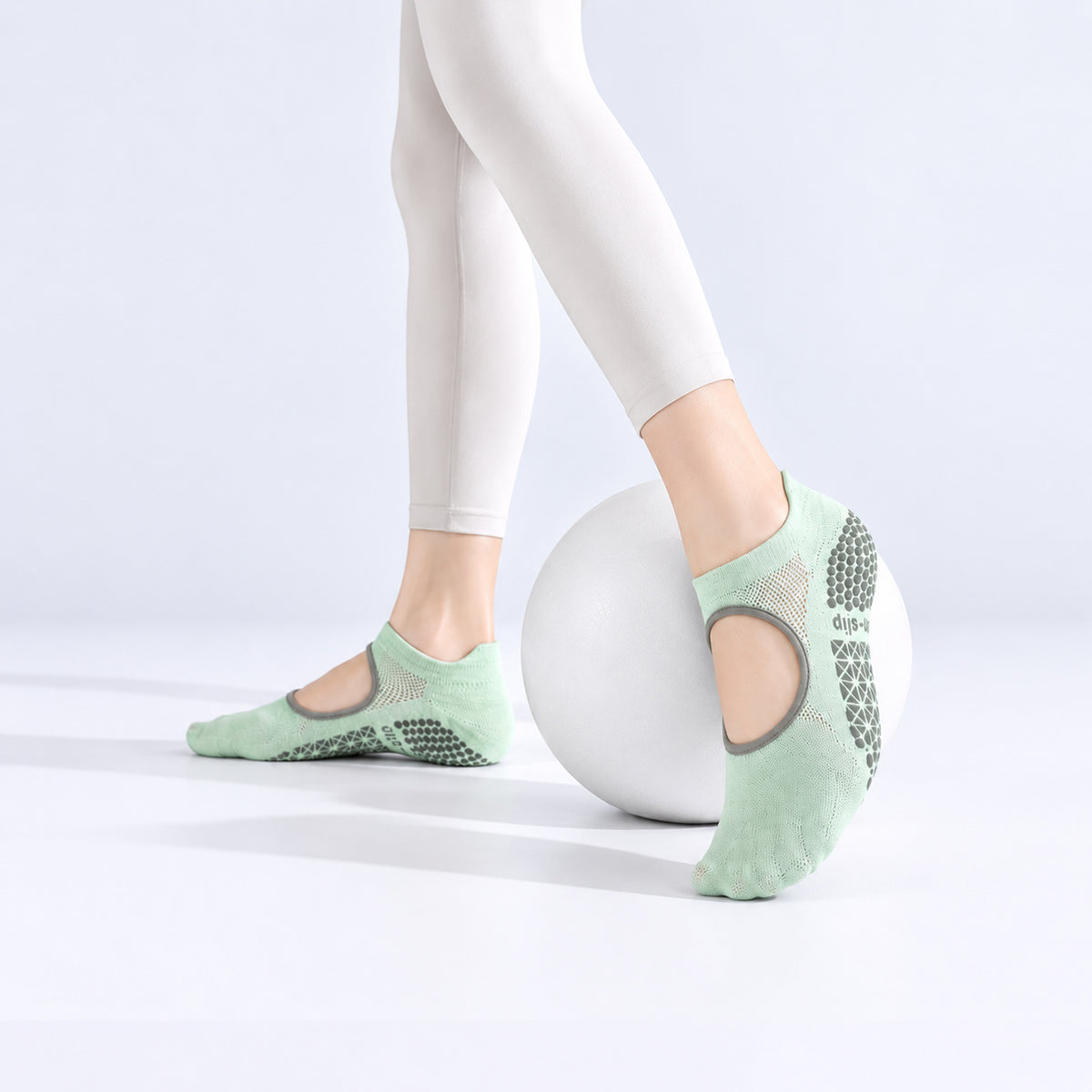 Professional Non-Slip Women's Yoga and Pilates Socks with Silicone Grips