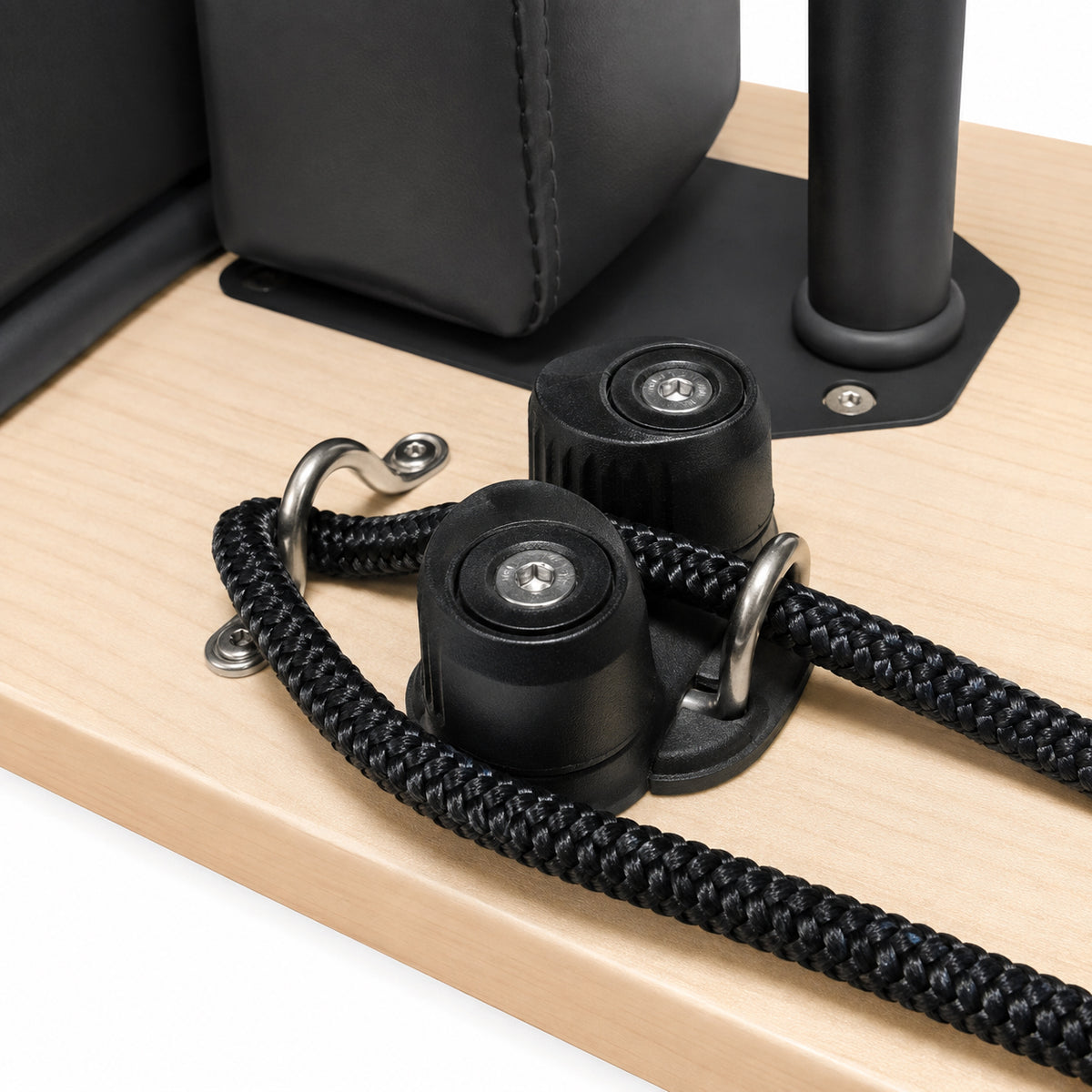 Maple Classic Pilates Reformer-001