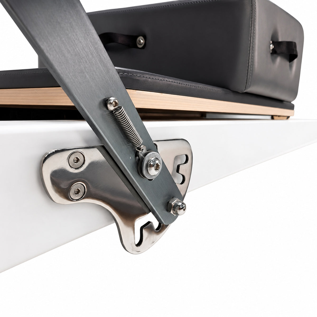 Compact Half Tower Reformer-013