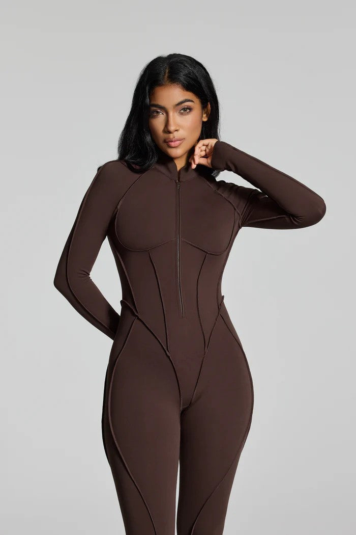 Yoga Pilates bodysuit, stylish and sophisticated long-sleeved zippered women's fitness wear.