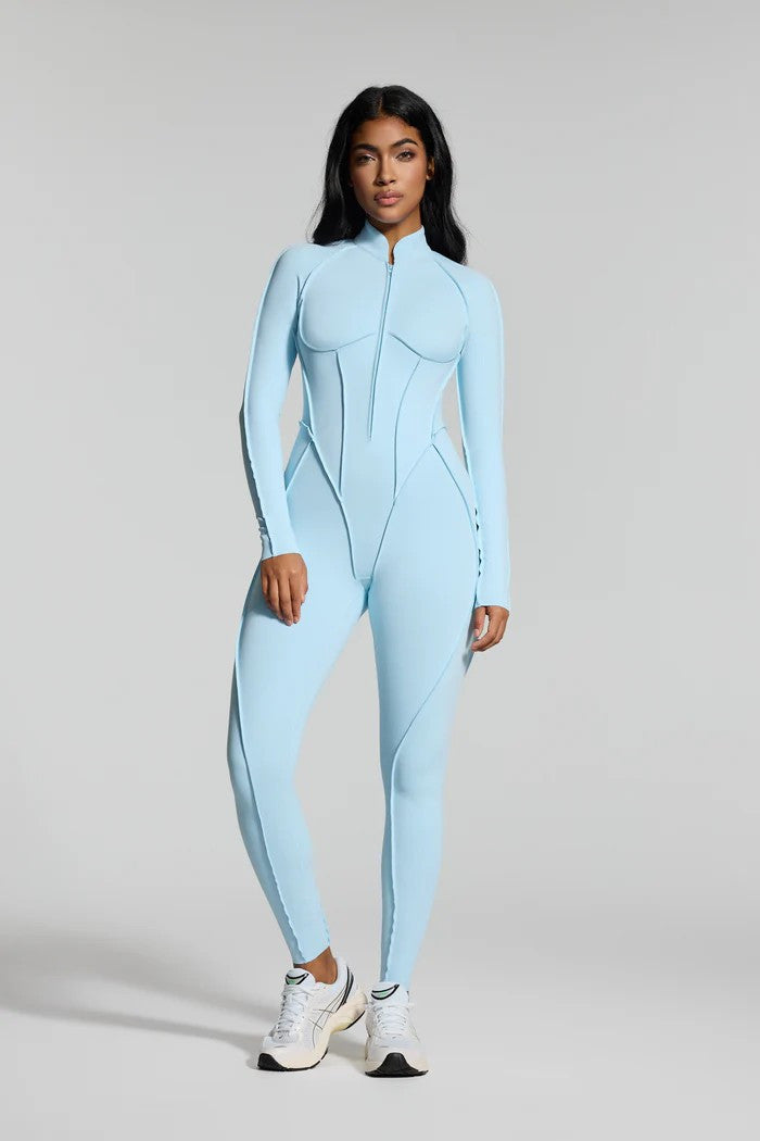 Yoga Pilates bodysuit, stylish and sophisticated long-sleeved zippered women's fitness wear.